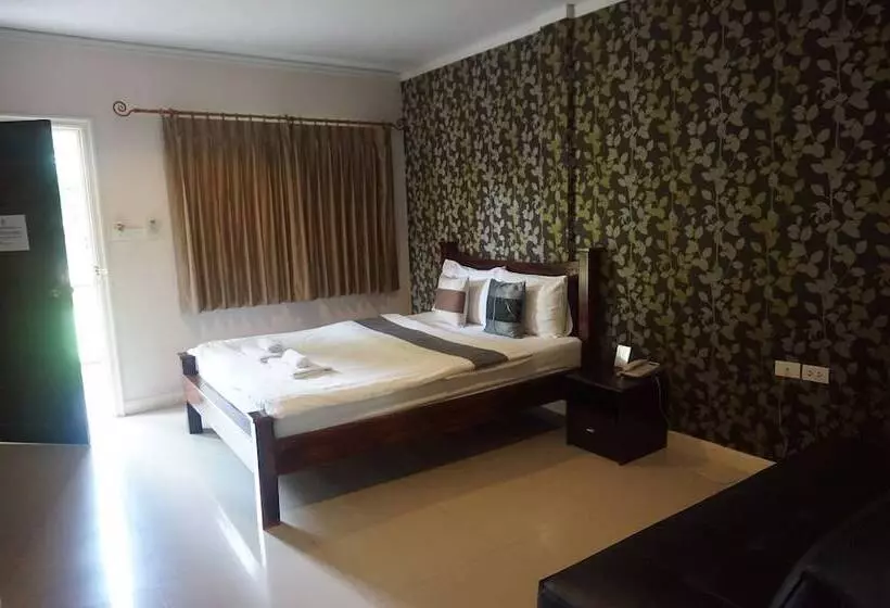 Fotos del hotel The Park Nangrong Resort:  7