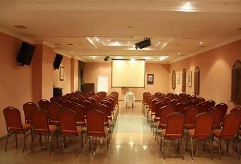 Fotos del hotel Maltepe 2000:  6