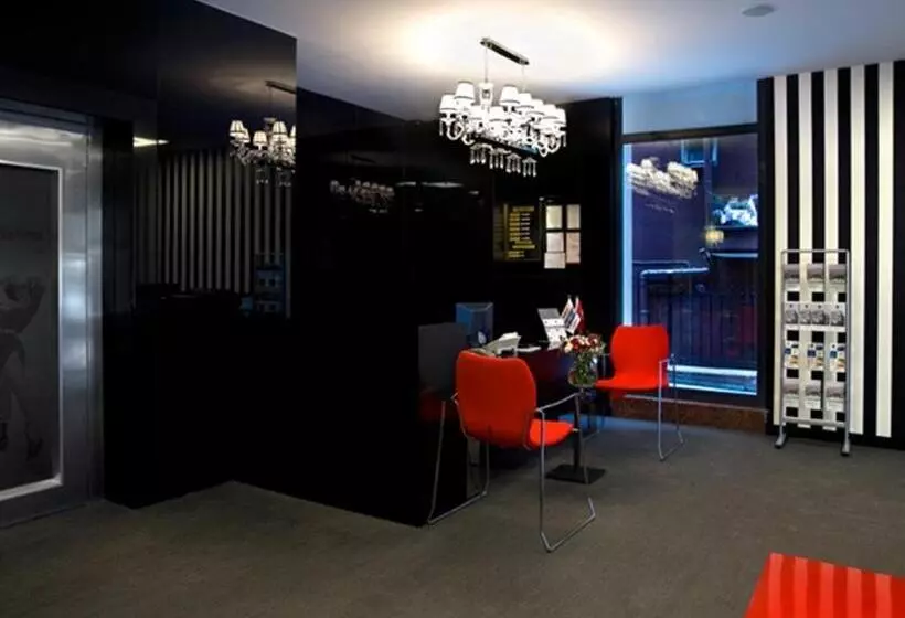 Fotos del hotel Maltepe 2000:  5