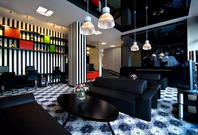 Fotos del hotel Maltepe 2000:  3