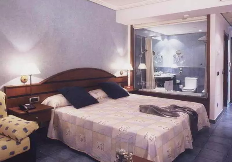 Fotos del hotel Port Salins:  11