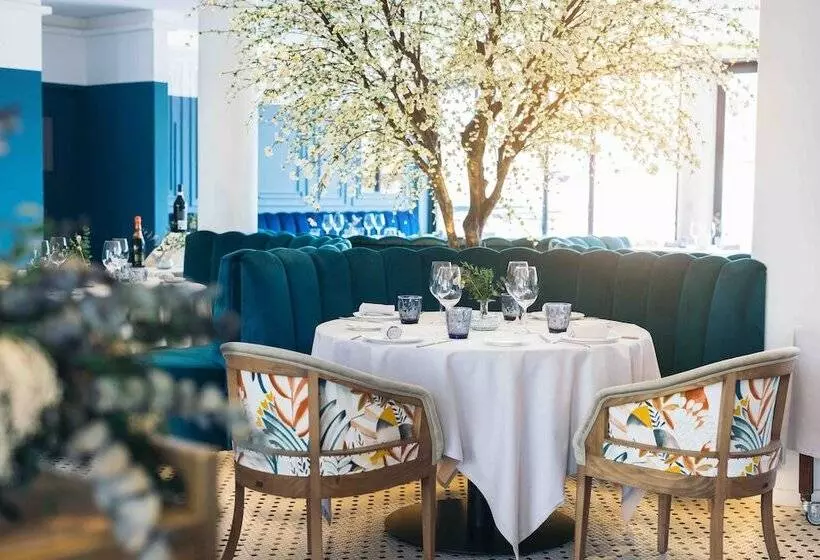 Fotos del hotel Port Salins:  17