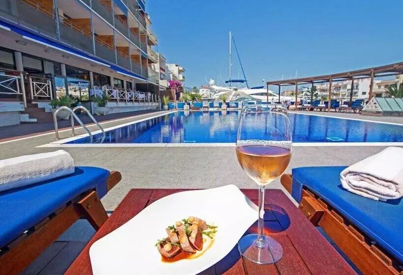 Fotos del hotel Port Salins:  6