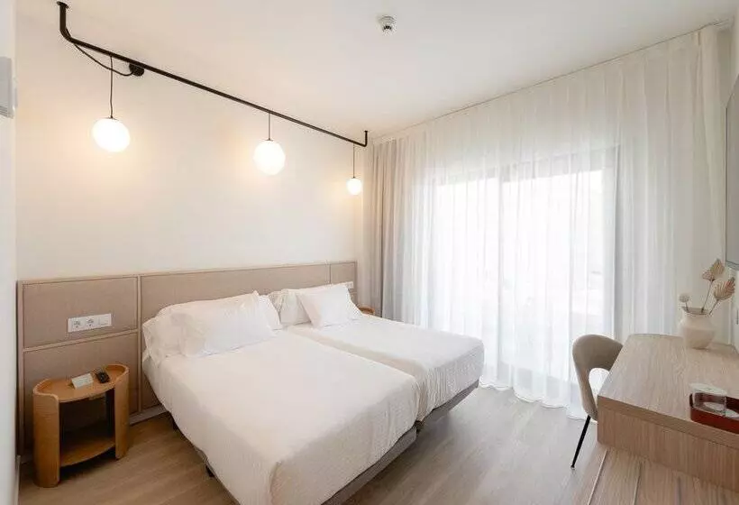 Fotos del hotel Principal:  3