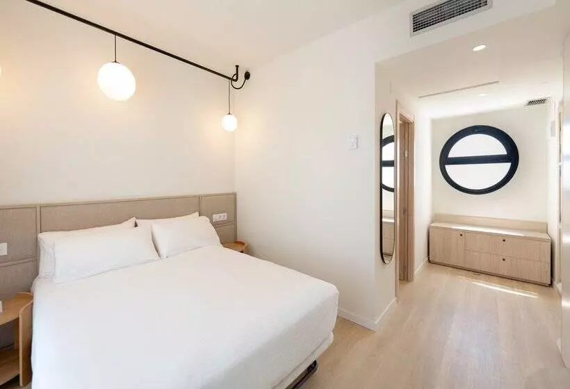 Fotos del hotel Principal:  5