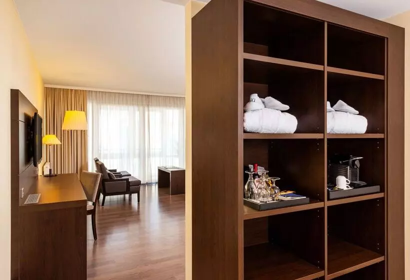 Fotos del hotel Nh Berlin Kurfürstendamm:  20