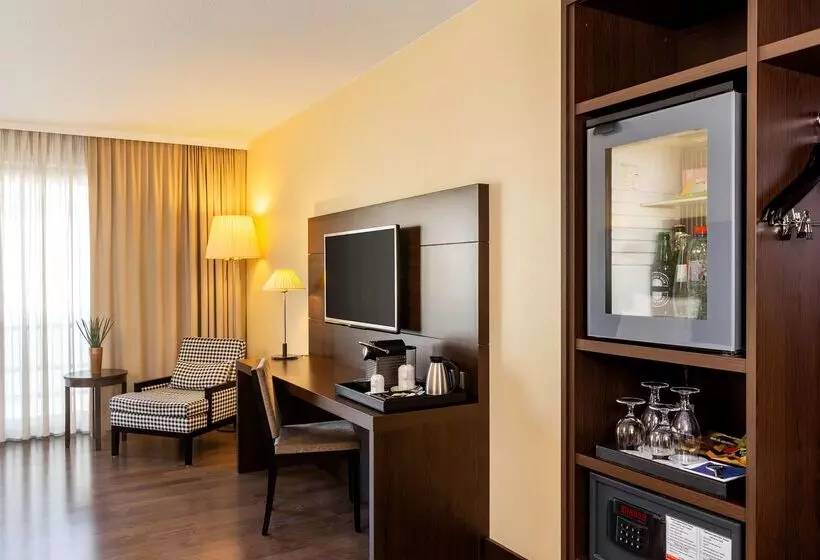 Fotos del hotel Nh Berlin Kurfürstendamm:  22