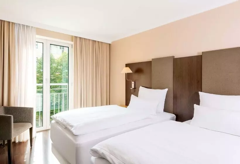 Fotos del hotel Nh Berlin Kurfürstendamm:  13