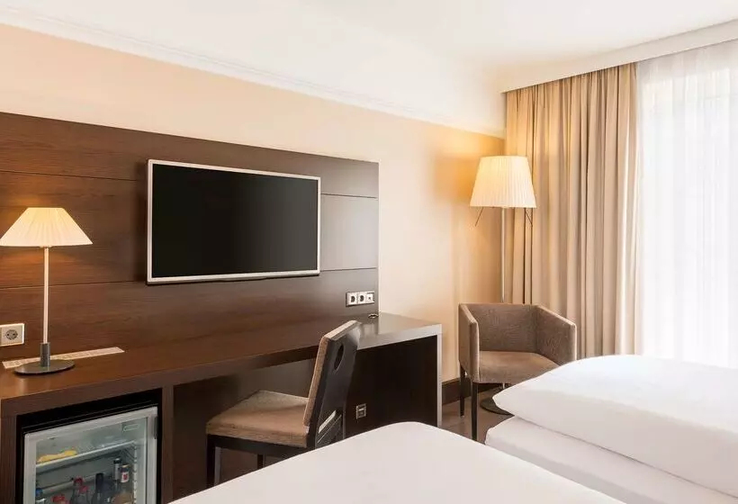 Fotos del hotel Nh Berlin Kurfürstendamm:  6