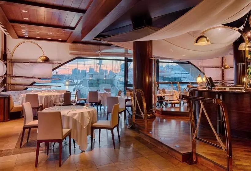 Fotos del hotel Nh Collection Genova Marina:  29