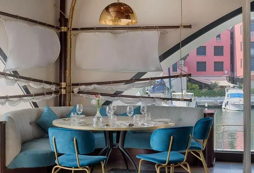 Fotos del hotel Nh Collection Genova Marina:  79