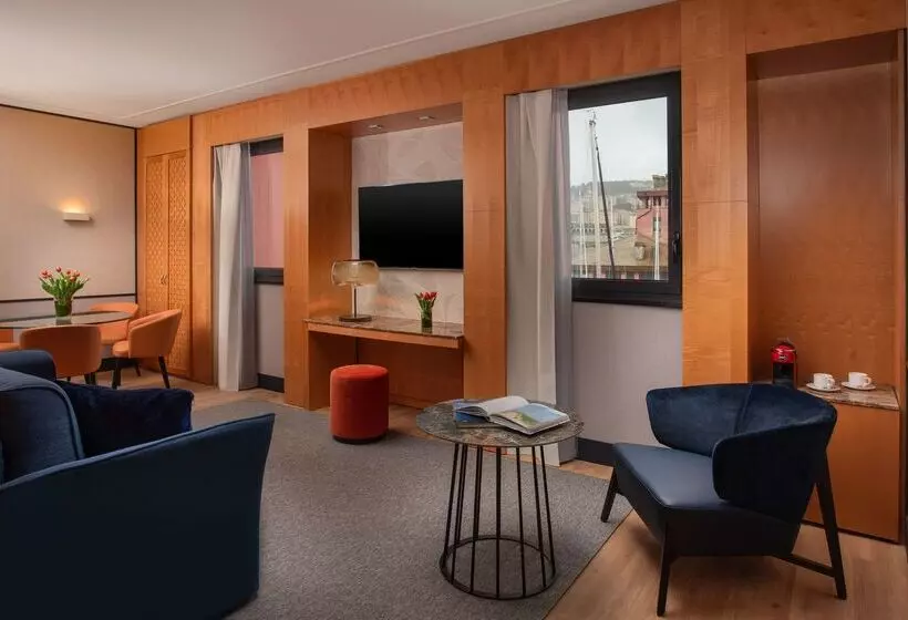 Fotos del hotel Nh Collection Genova Marina:  61