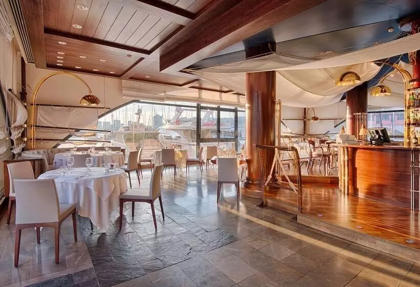 Fotos del hotel Nh Collection Genova Marina:  25