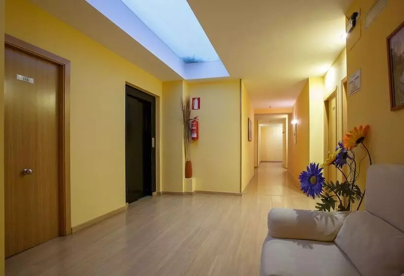Fotos del hotel Restaurante Pontiñas:  3