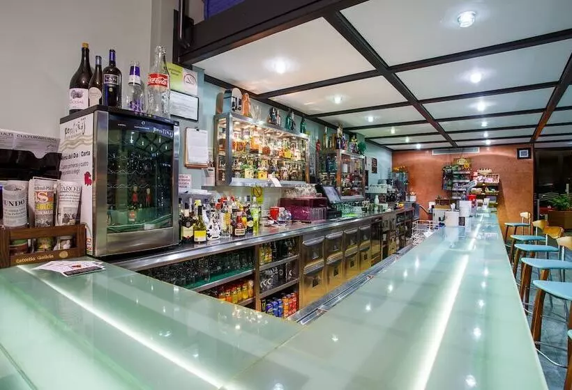 Fotos del hotel Restaurante Pontiñas:  22