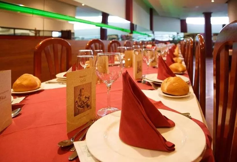 Fotos del hotel Restaurante Pontiñas:  18