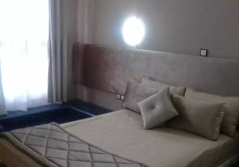 Fotos del hotel Batha:  7