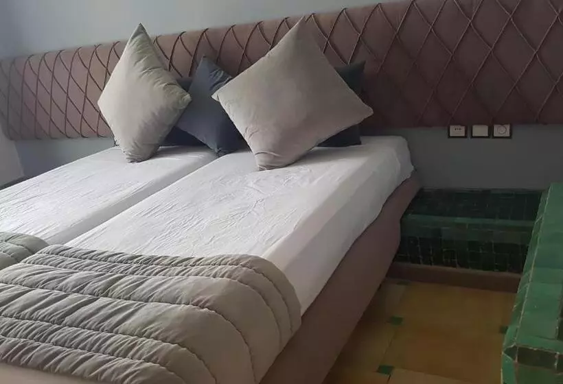 Fotos del hotel Batha:  25