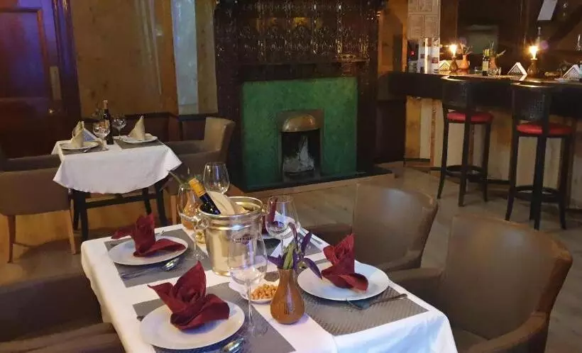 Fotos del hotel Batha:  4