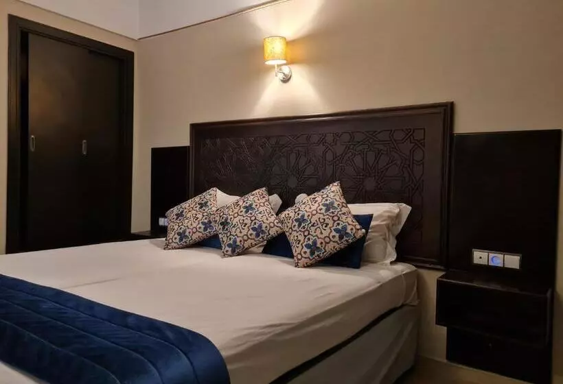 Fotos del hotel Batha:  16