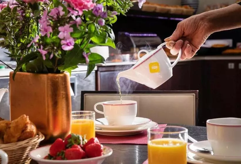 Fotos del hotel Mercure La Sorbonne Saintgermaindesprés:  6