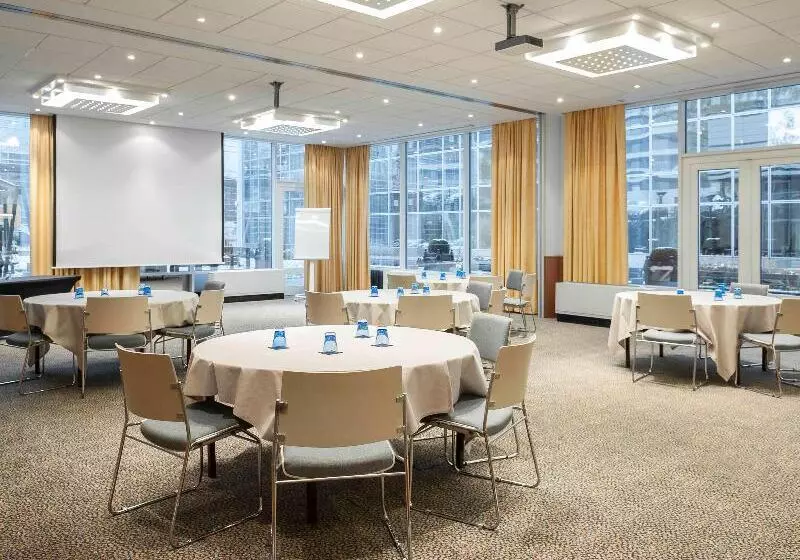 Fotos del hotel Novotel Luxembourg Kirchberg:  5