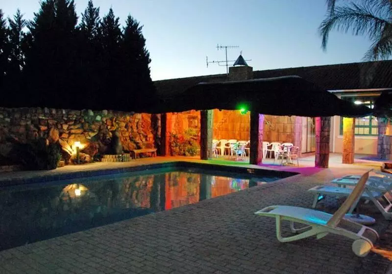 Fotos del hotel Oasis Country Lodge:  11