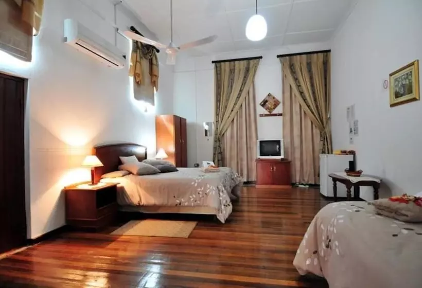 Fotos del hotel Oasis Country Lodge:  21