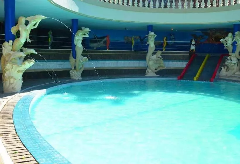 Fotos del hotel Vanda Gardenia Trawas:  4