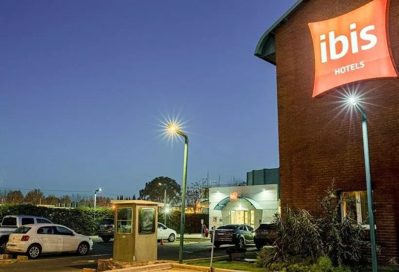 Fotos del hotel Ibis Mendoza:  8