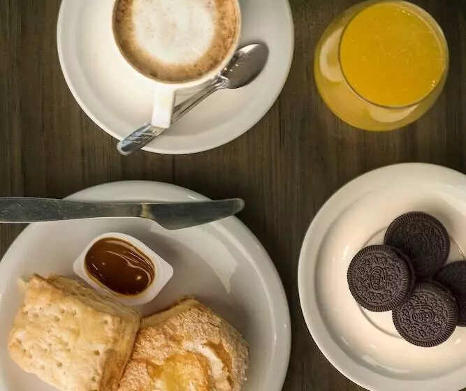 Fotos del hotel Ibis Mendoza:  14