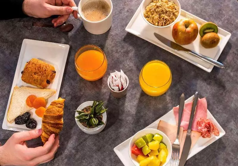 Fotos del hotel Ibis Paris Alesia Montparnasse:  9