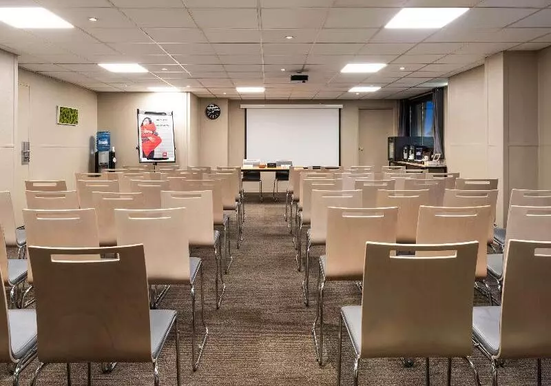 Fotos del hotel Ibis Paris Alesia Montparnasse:  17