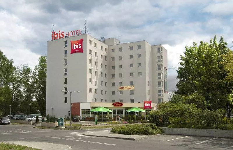 Fotos del hotel Ibis Warszawa Ostrobramska:  11