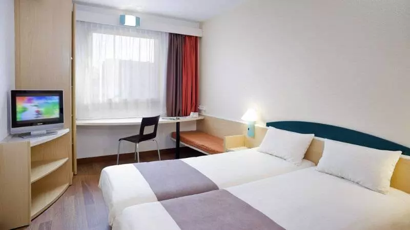 Fotos del hotel Ibis Warszawa Ostrobramska:  2