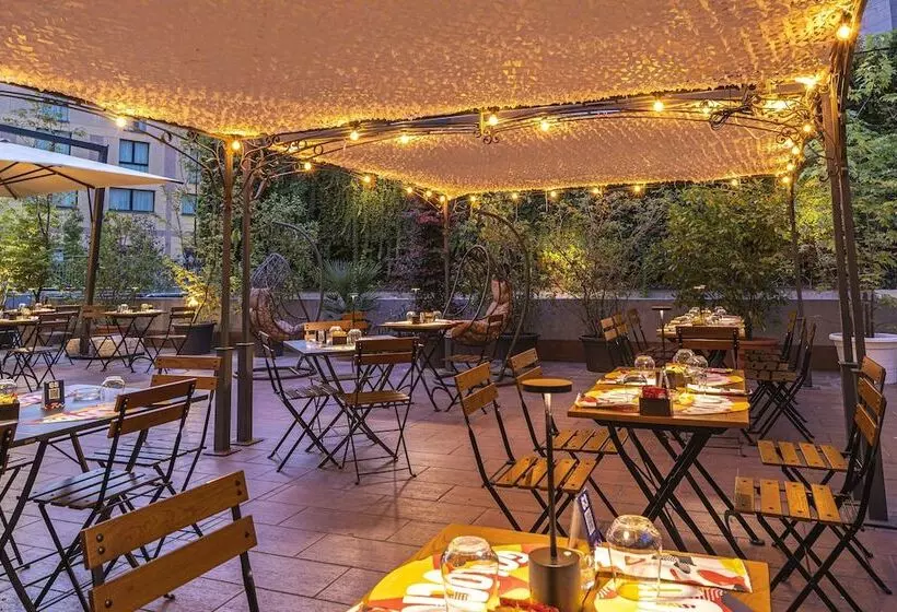 Fotos del hotel Leonardo Hotel Milan City Center:  13