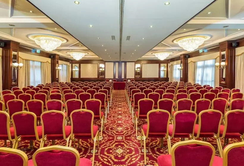 Fotos del hotel Leonardo Hotel Milan City Center:  21