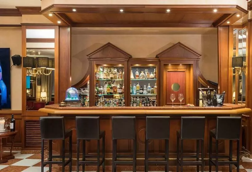 Fotos del hotel Leonardo Hotel Milan City Center:  11