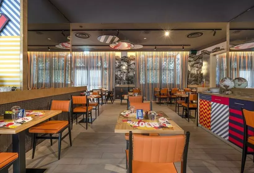 Fotos del hotel Leonardo Hotel Milan City Center:  4