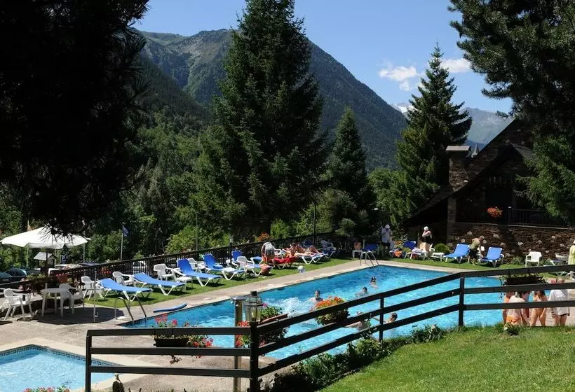 Fotos del hotel Petit Lacreu:  11