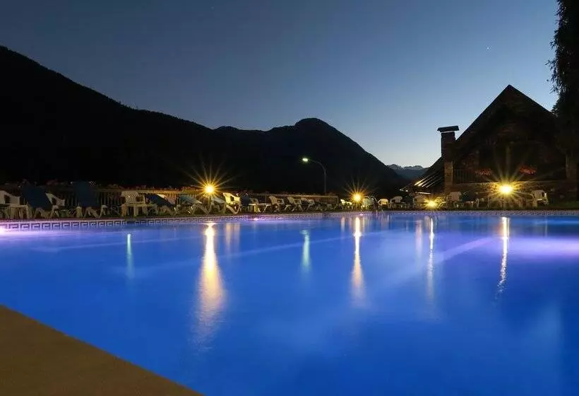 Fotos del hotel Petit Lacreu:  3