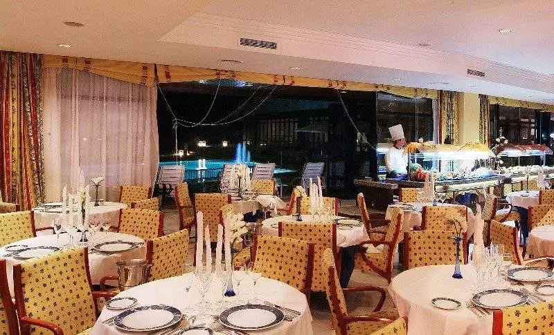 Fotos del hotel Serrano Palace:  16