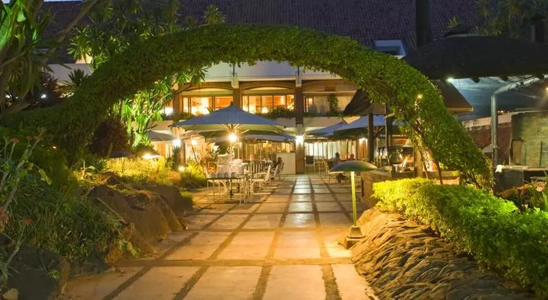 Fotos del hotel Sunbird Capital:  14