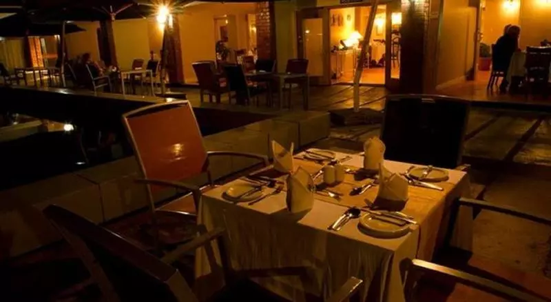 Fotos del hotel Sunbird Capital:  4