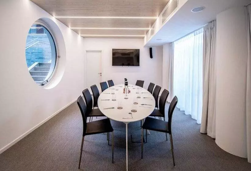 Fotos del hotel Innside By Melia Milano Torre Galfa:  18