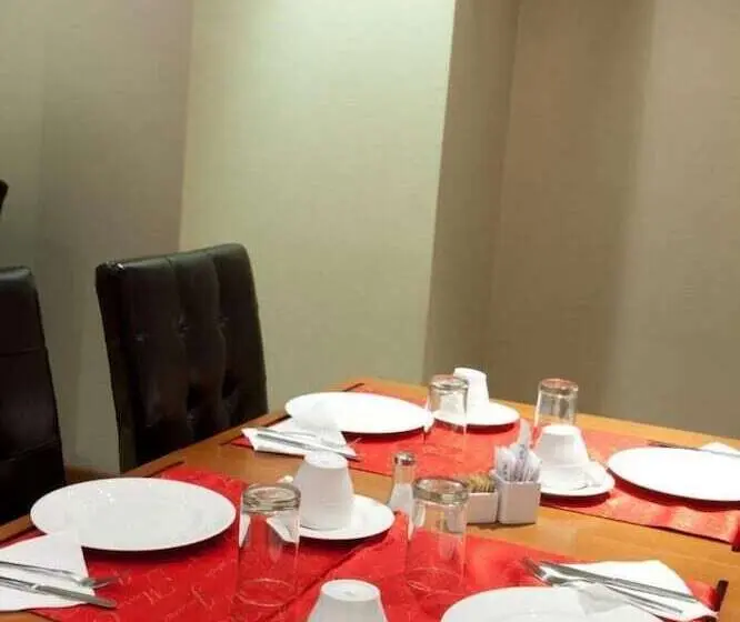 Fotos del hotel Ateneo Puerta Del Sol:  6