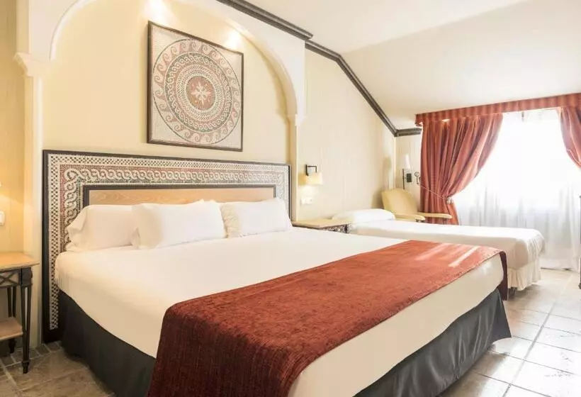 Fotos del hotel Ilunion Mérida Palace:  6