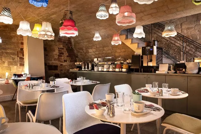 Fotos del hotel Hôtel Marais Hôme:  11