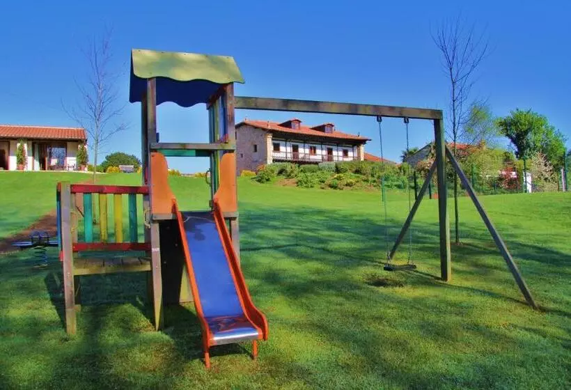 Fotos del hotel Palación De Toñanes:  4