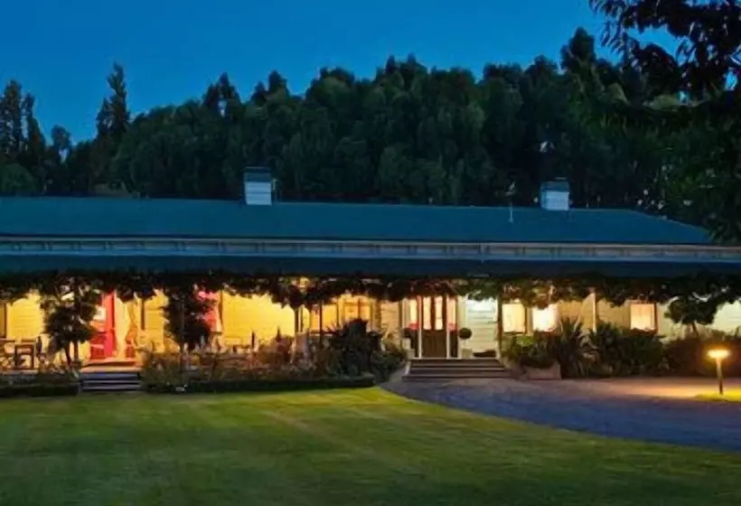 Fotos del hotel The Peppertree Luxury Accommodation:  3